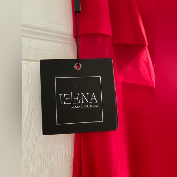 Mac Duggal | Mac Duggal Ieena Size 2 Maxi Dress - Picture 11 of 12